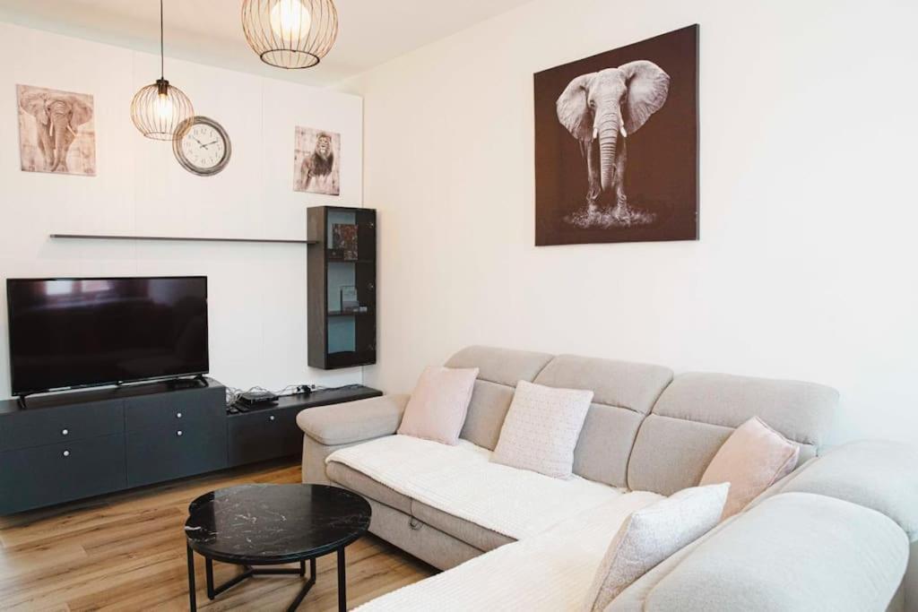 Appartment 1 بروكسل المظهر الخارجي الصورة